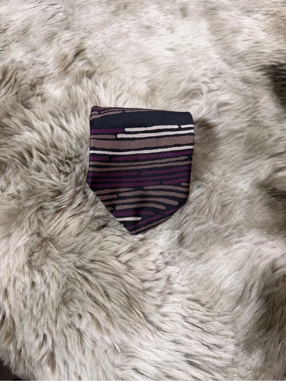Giovanni Sciarpa Men's Patterned Purple and Black Striped Tie